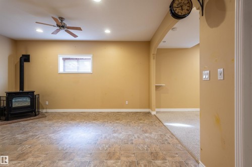 4909 57 Avenue, Stony Plain, AB 