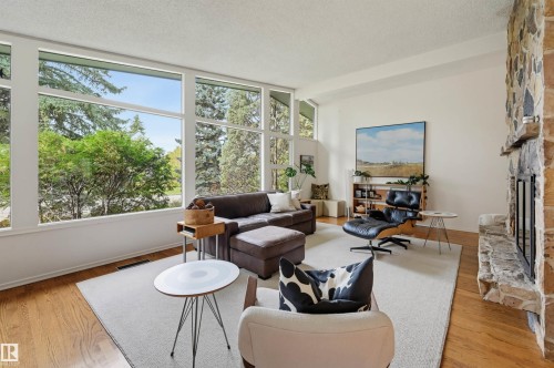 3 Riverside Crescent Nw, Edmonton, AB 