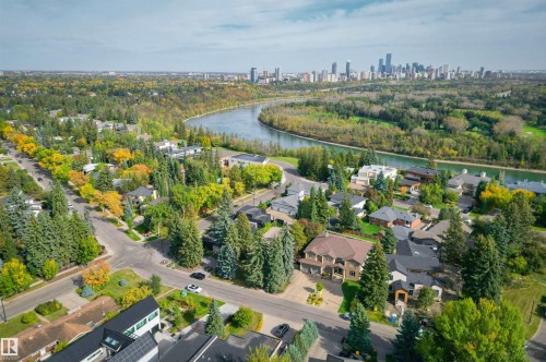 3 Riverside Crescent Nw, Edmonton, AB 