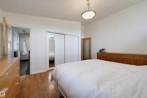 3 Riverside Crescent Nw, Edmonton, AB 
