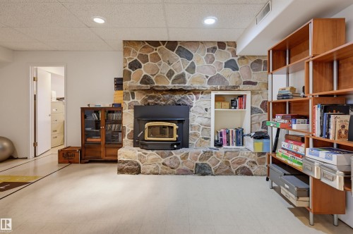3 Riverside Crescent Nw, Edmonton, AB 