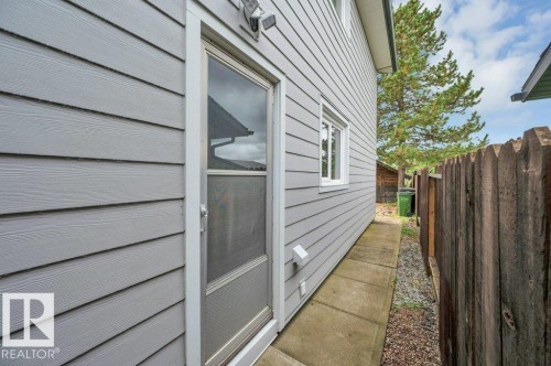 To the garage - 895 Lee Ridge Road Nw, Edmonton, AB 