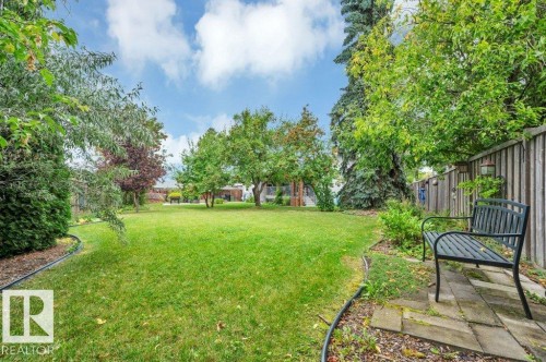 Fruit trees, berries, and perennials - 895 Lee Ridge Road Nw, Edmonton, AB 