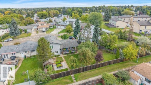 Of backyard and walkway - 895 Lee Ridge Road Nw, Edmonton, AB 