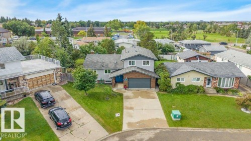 Front of home (in cut-de-sac) - 895 Lee Ridge Road Nw, Edmonton, AB 
