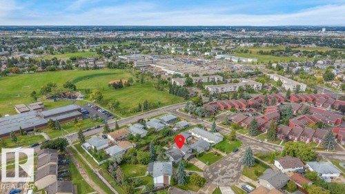 Close proximity to Lee Ridge School, park, and playground - 895 Lee Ridge Road Nw, Edmonton, AB 