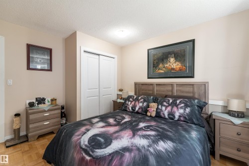 6007 37 Avenue Nw, Edmonton, AB 