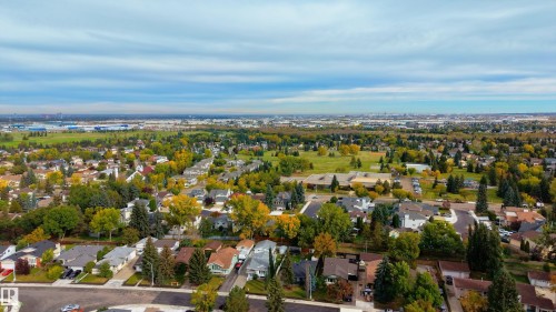 6007 37 Avenue Nw, Edmonton, AB 