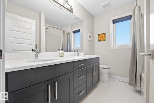 10413 145 Street Nw, Edmonton, AB 