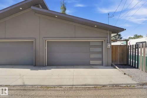 10413 145 Street Nw, Edmonton, AB 
