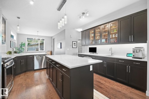 10413 145 Street Nw, Edmonton, AB 