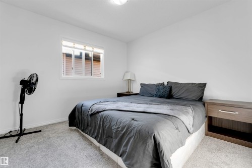 3908 166 Avenue Nw, Edmonton, AB 