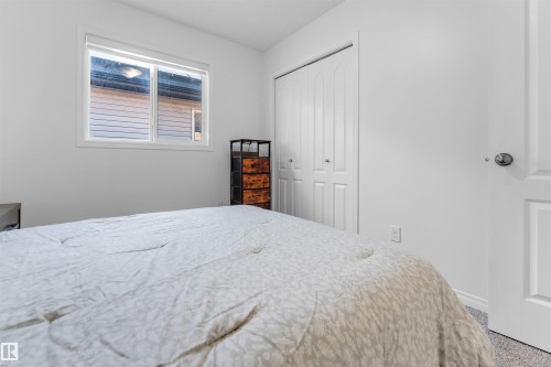 3908 166 Avenue Nw, Edmonton, AB 