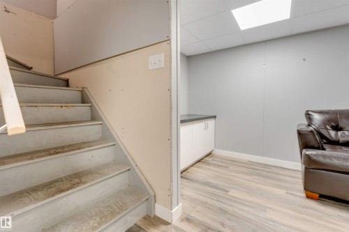 3908 166 Avenue Nw, Edmonton, AB 