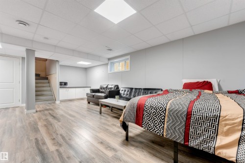 3908 166 Avenue Nw, Edmonton, AB 