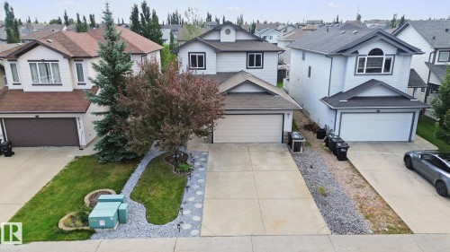 628 FOXTAIL Lane   Sherwood Park, AB T8A 4P2