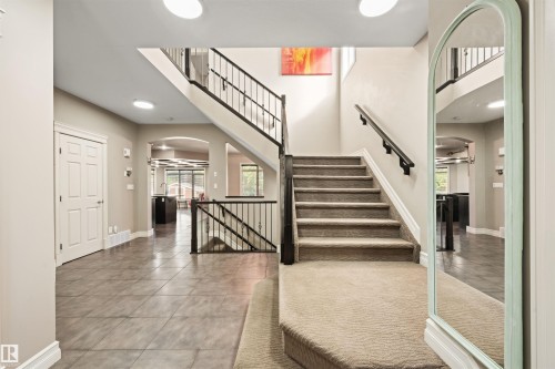 2422 Warry Place Sw, Edmonton, AB 
