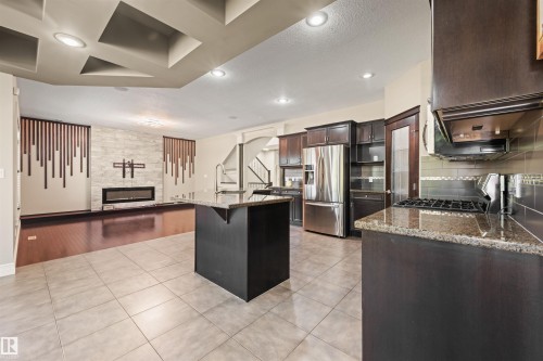 2422 Warry Place Sw, Edmonton, AB 