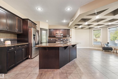 2422 Warry Place Sw, Edmonton, AB 