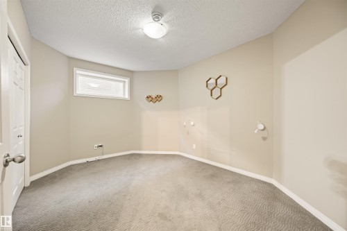 2422 Warry Place Sw, Edmonton, AB 