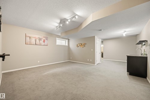 2422 Warry Place Sw, Edmonton, AB 