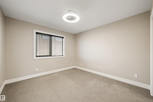 2422 Warry Place Sw, Edmonton, AB 