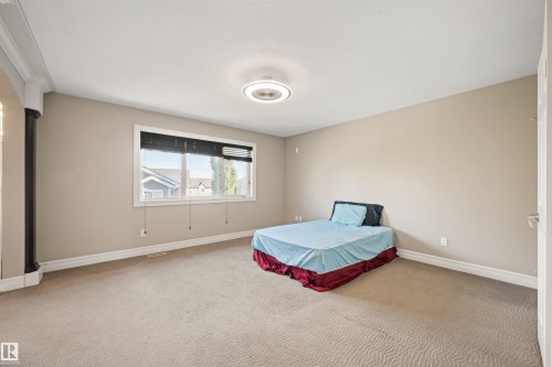 2422 Warry Place Sw, Edmonton, AB 