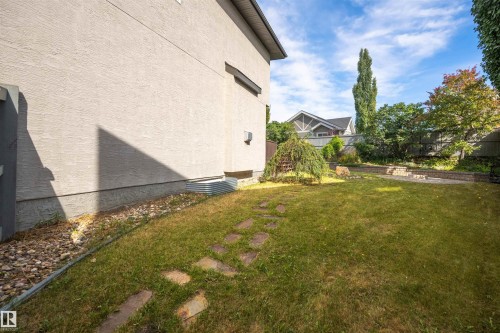 2422 Warry Place Sw, Edmonton, AB 