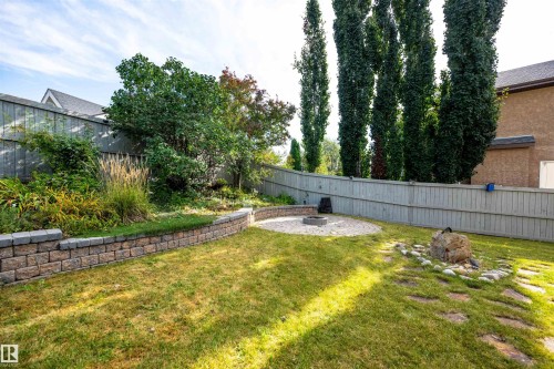 2422 Warry Place Sw, Edmonton, AB 