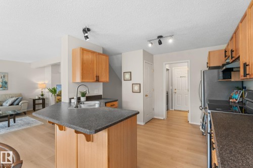9806 179 Avenue Nw, Edmonton, AB 