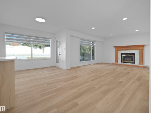 2908 44A Avenue Nw, Edmonton, AB 