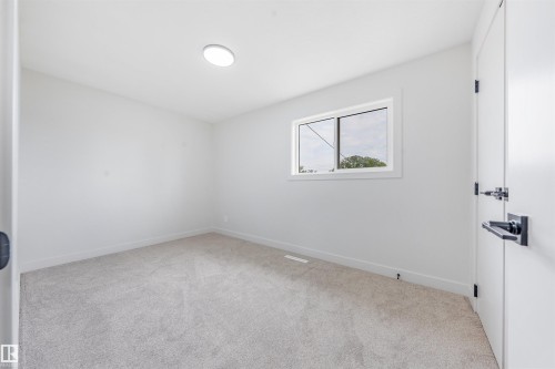 13309 89A Street Nw, Edmonton, AB 