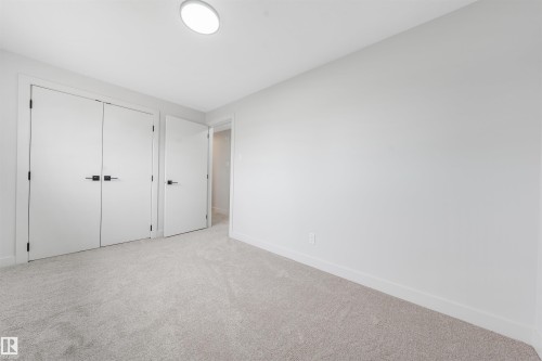 13309 89A Street Nw, Edmonton, AB 