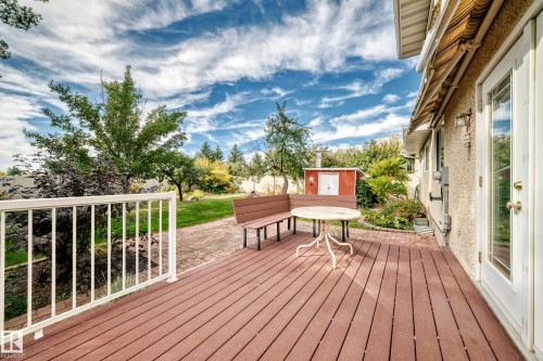 7355 18 Avenue Nw, Edmonton, AB 