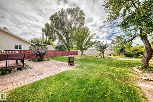 7355 18 Avenue Nw, Edmonton, AB 
