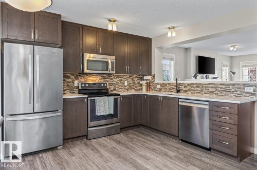 6906 23 Avenue Sw, Edmonton, AB 