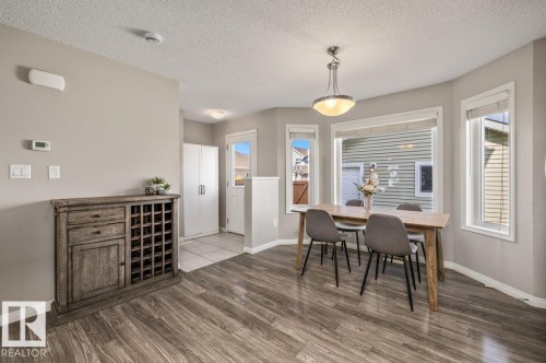 6906 23 Avenue Sw, Edmonton, AB 