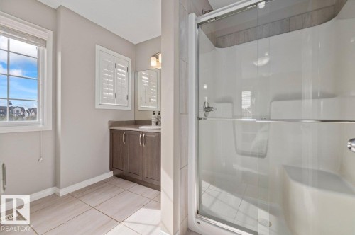 6906 23 Avenue Sw, Edmonton, AB 