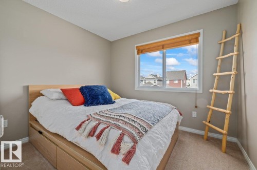 6906 23 Avenue Sw, Edmonton, AB 