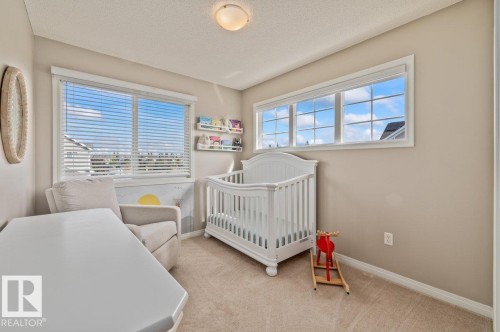 6906 23 Avenue Sw, Edmonton, AB 