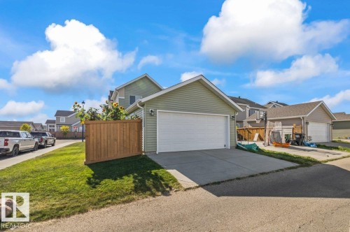 6906 23 Avenue Sw, Edmonton, AB 