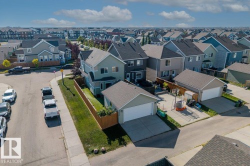 6906 23 Avenue Sw, Edmonton, AB 