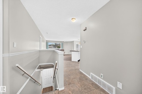 104 Maisonette Village, Leduc, AB 