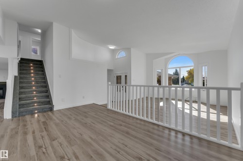 10018 173 Avenue Nw, Edmonton, AB 