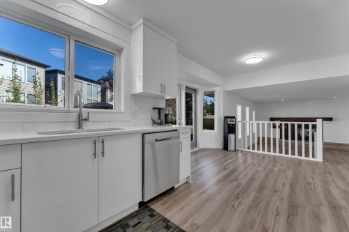 10018 173 Avenue Nw, Edmonton, AB 