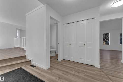 10018 173 Avenue Nw, Edmonton, AB 
