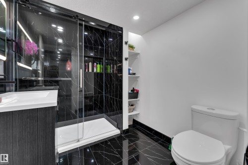 10018 173 Avenue Nw, Edmonton, AB 