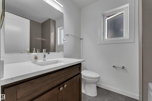 10018 173 Avenue Nw, Edmonton, AB 