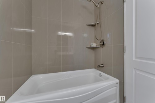 10018 173 Avenue Nw, Edmonton, AB 
