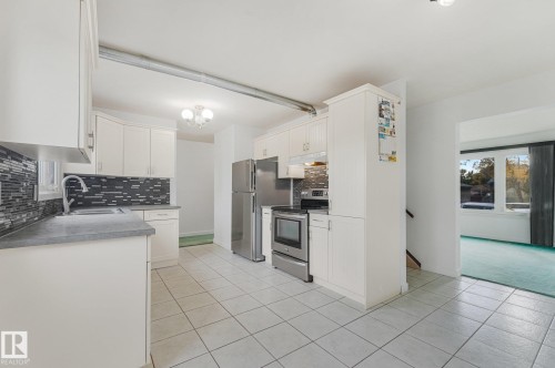 10410 Lauder Avenue Nw, Edmonton, AB 
